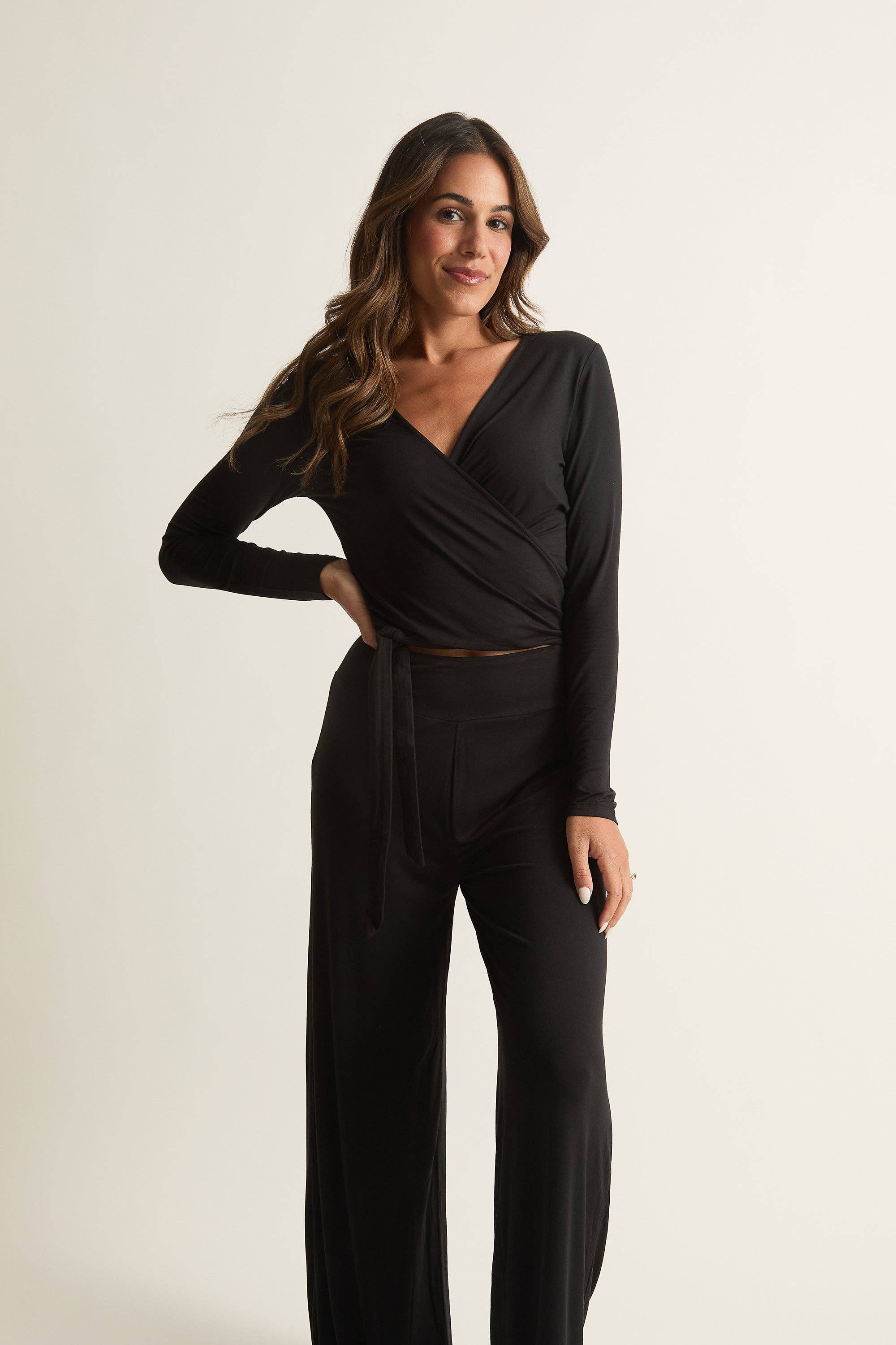 Faceplant Dreams – Top de malha - Mulher por atacado – Top de Envolver Estúdio1