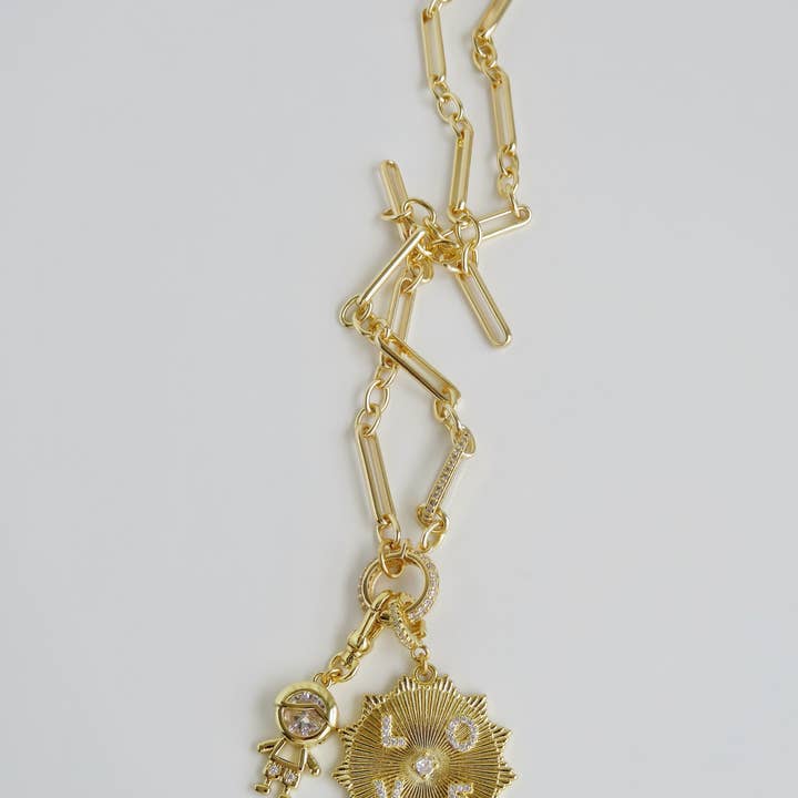 Boutique Suarez Co. - Wholesale Pendant/Charm Necklace - 18" Diamond Figaro Charm Holder Necklace - Clicker Clasp - add charms4