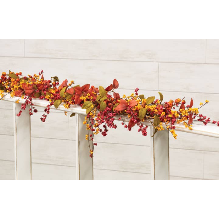 Saybrook Lane - Wholesale Bunting/Garland - Bountiful Berries & Leaves Garland, 5ft2