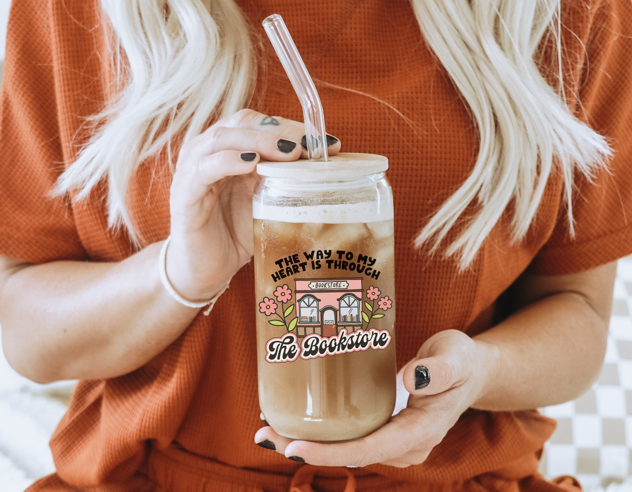Curly Tailed Designs - Wholesale Drinking Glass/Cup - The Bookstore 16oz&20oz - Iced Coffee Libbey Glass Cup3