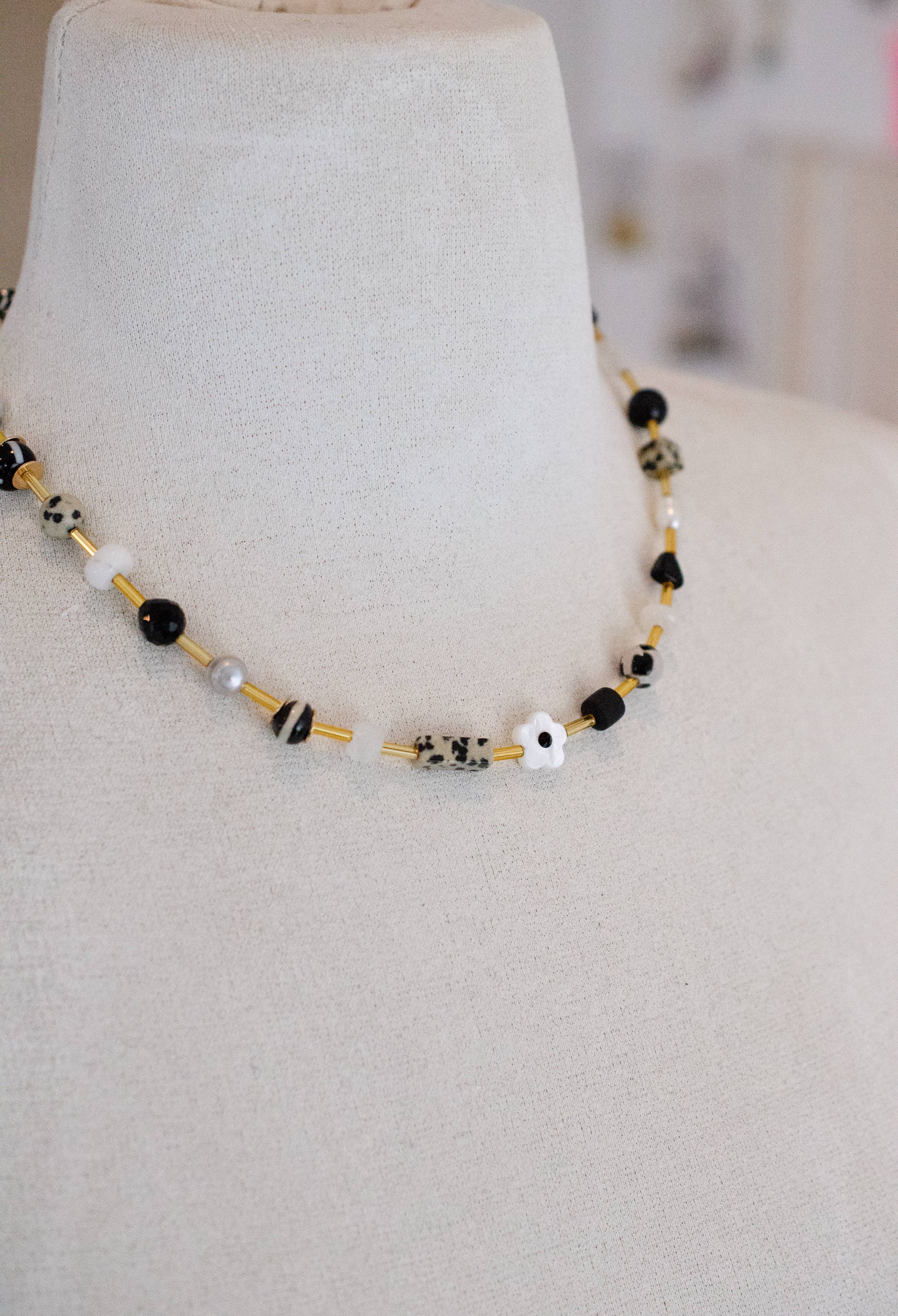 Jill Makes - Wholesale Beaded/Pearl Necklace - Black and white Beaded Necklace8