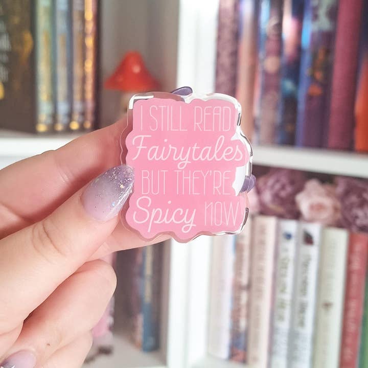 Contes de fées épicés acrylique prise Kindle pour la vente par Romantasy Designs