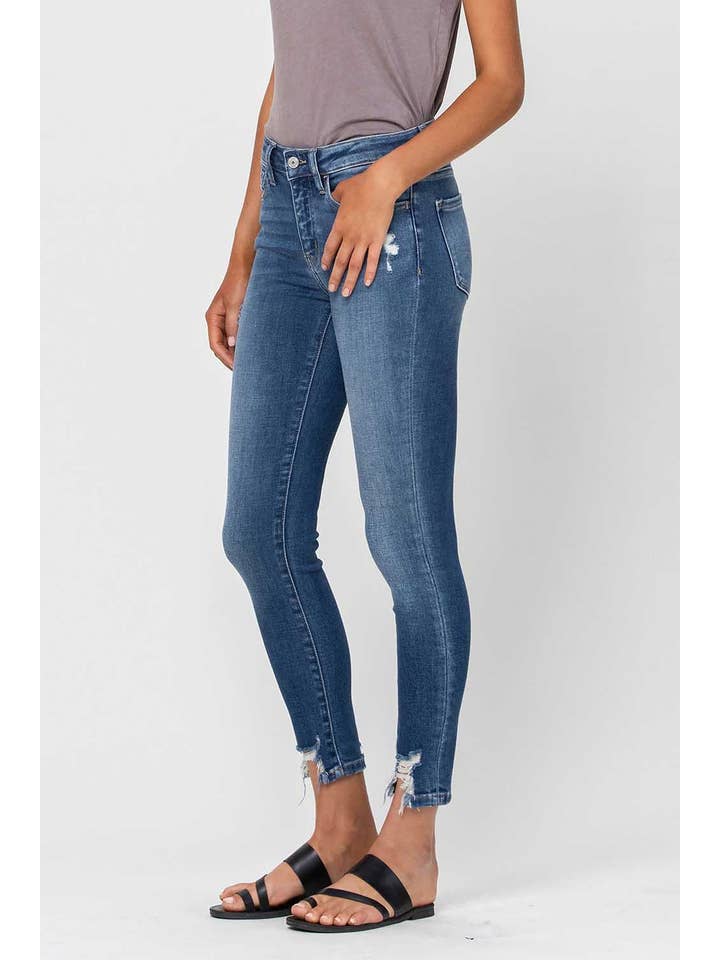 PORTUGAL MID RISE DISTRESSED CROP SKINNY JEANS T5115 for wholesale on Faire