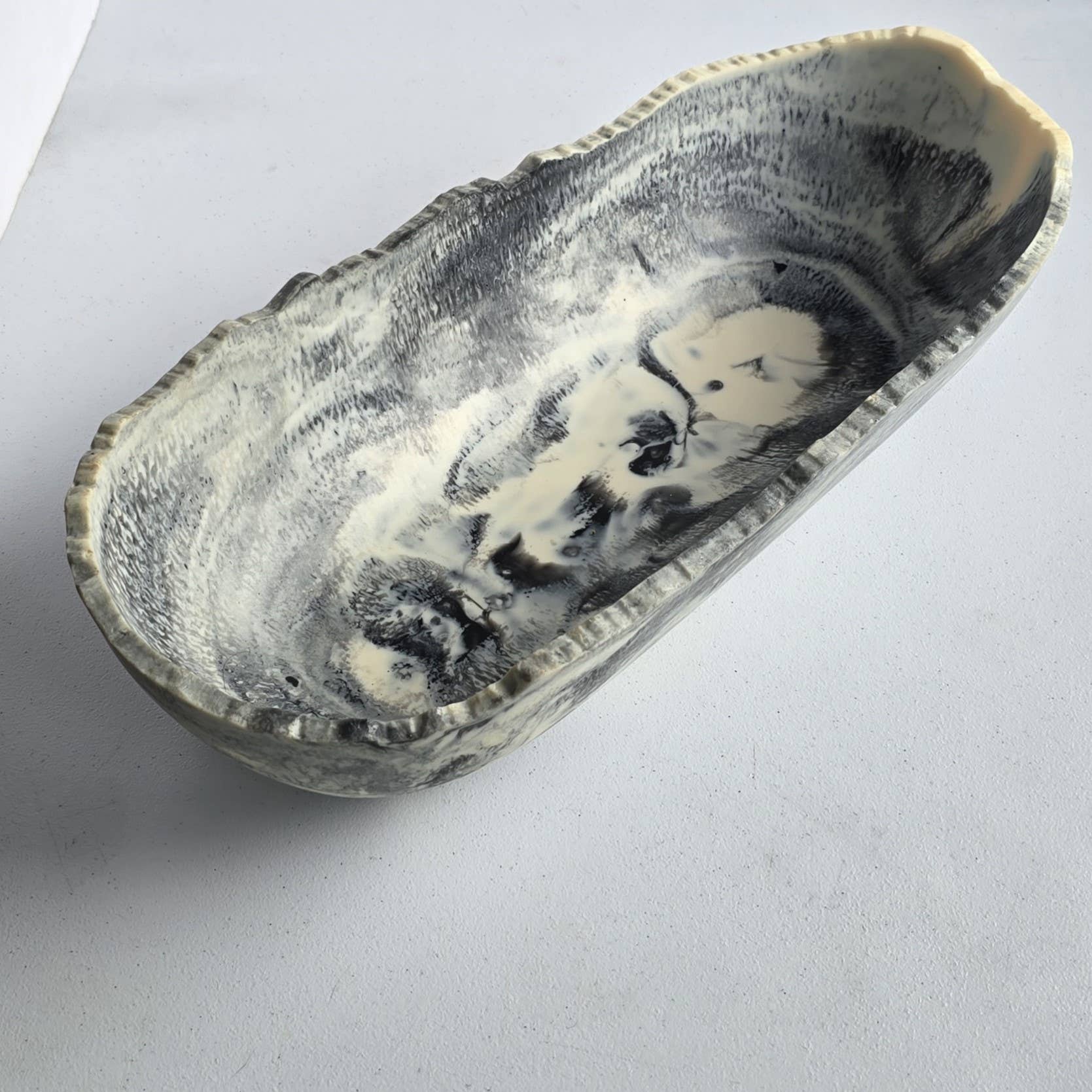 Gibb & Daan - Wholesale Serve Bowl - Large Resin Trough - Entryway Catchall - Decorative Bowl12