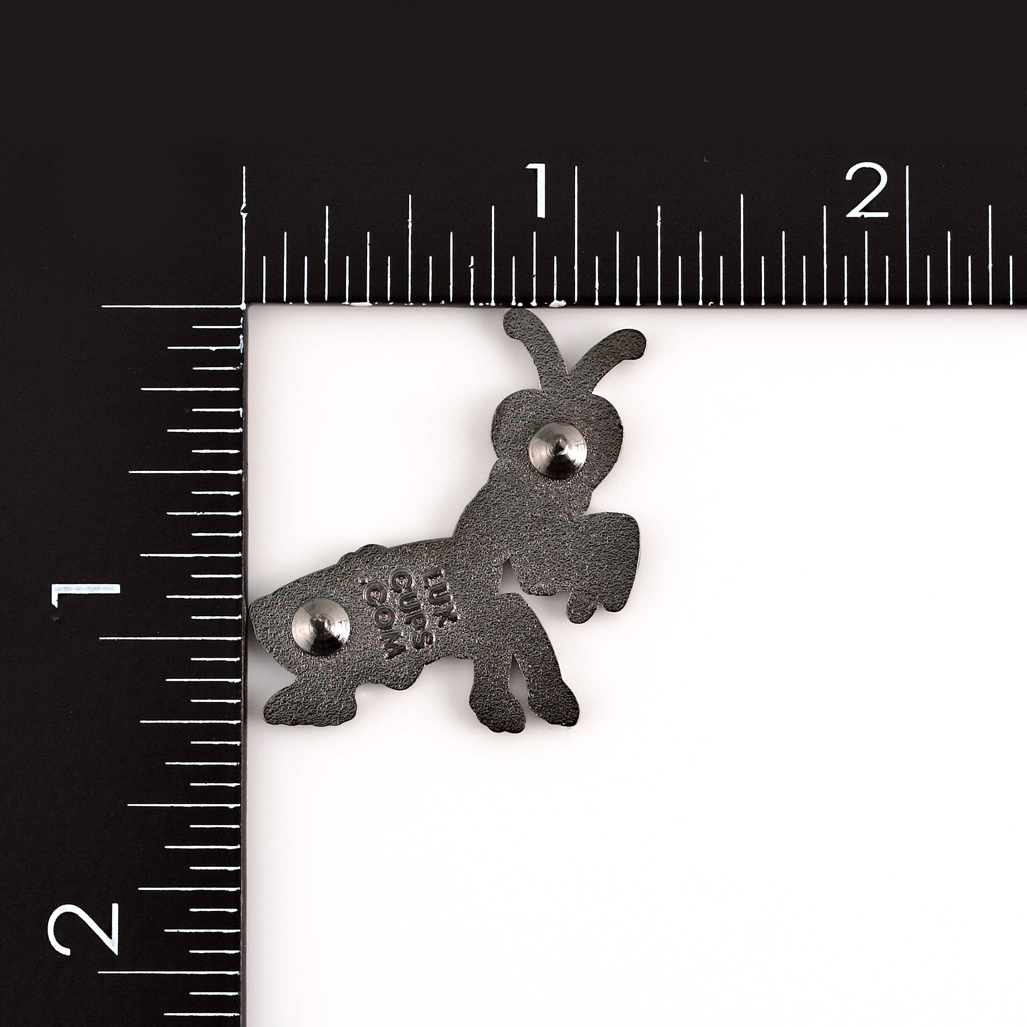 LuxCups Creative - Vente Épinglettes/boutons - Épinglette Praying Mantis2