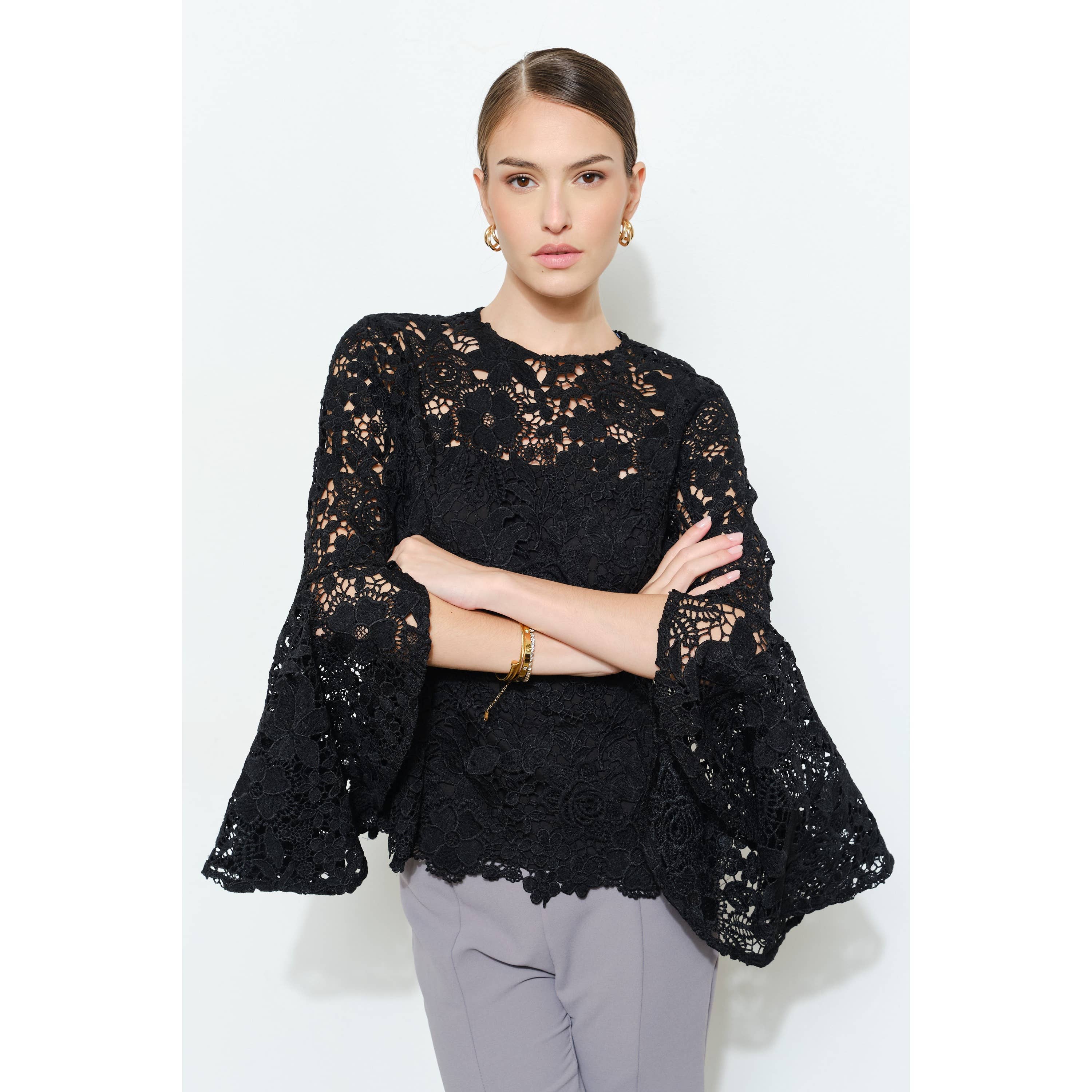 INA - Wholesale Blouse - Women's - Floral Lace Slitted Long Sleeves Blouse Woven Top17