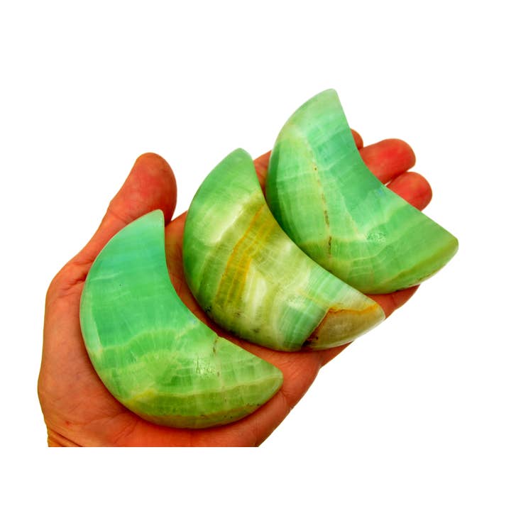 Kaia & Crystals – Großhandel Spiritueller Stein/Kristall – Mondförmiger Pistazien-Calcit (70 mm - 75 mm)5