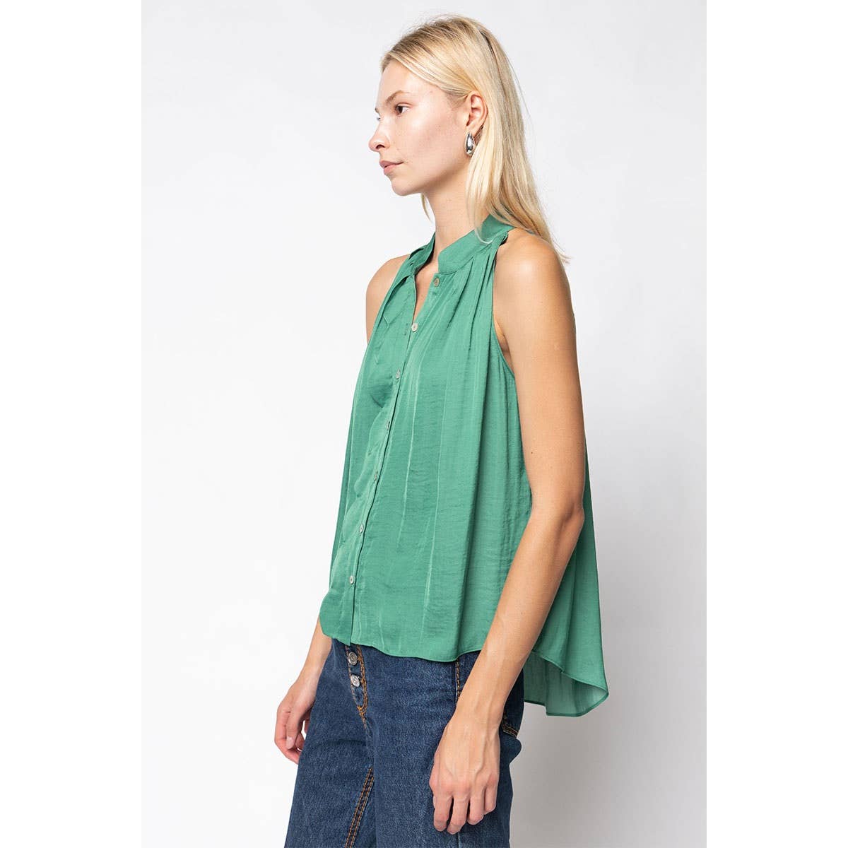 Naked Zebra - Vente Débardeur – femme - Haut sans manches boutonné à bordure festonnée11