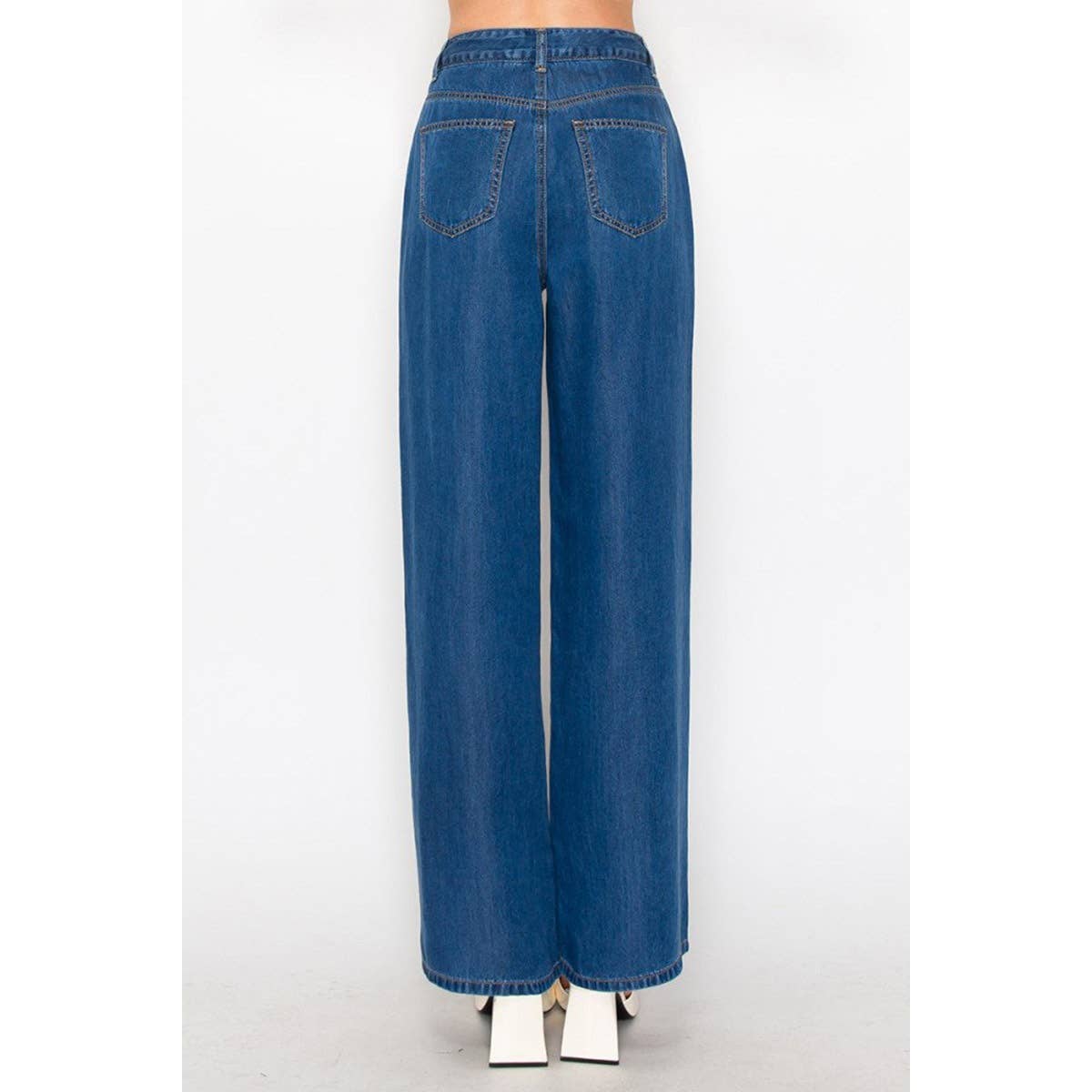 Timeless - Wholesale Jeans - Women's - LOOSE FIT DRAPE DENIM JEANS IN LYOCELL5