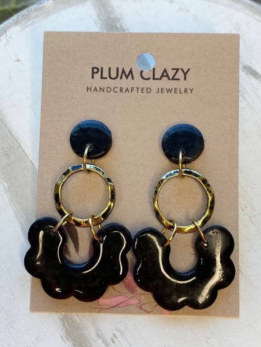 Black Floral for wholesale by Plum Clazy