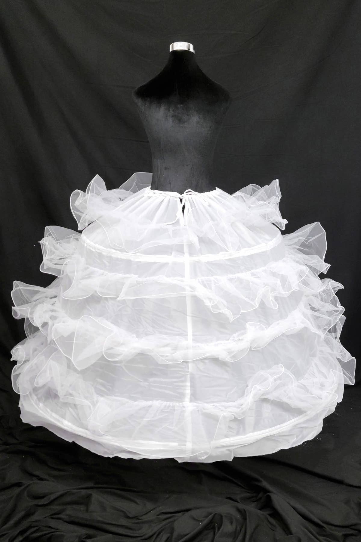 Chicas - Wholesale Skirt - Women's - Lace up petticoat with three metal collapsible rings PE3692