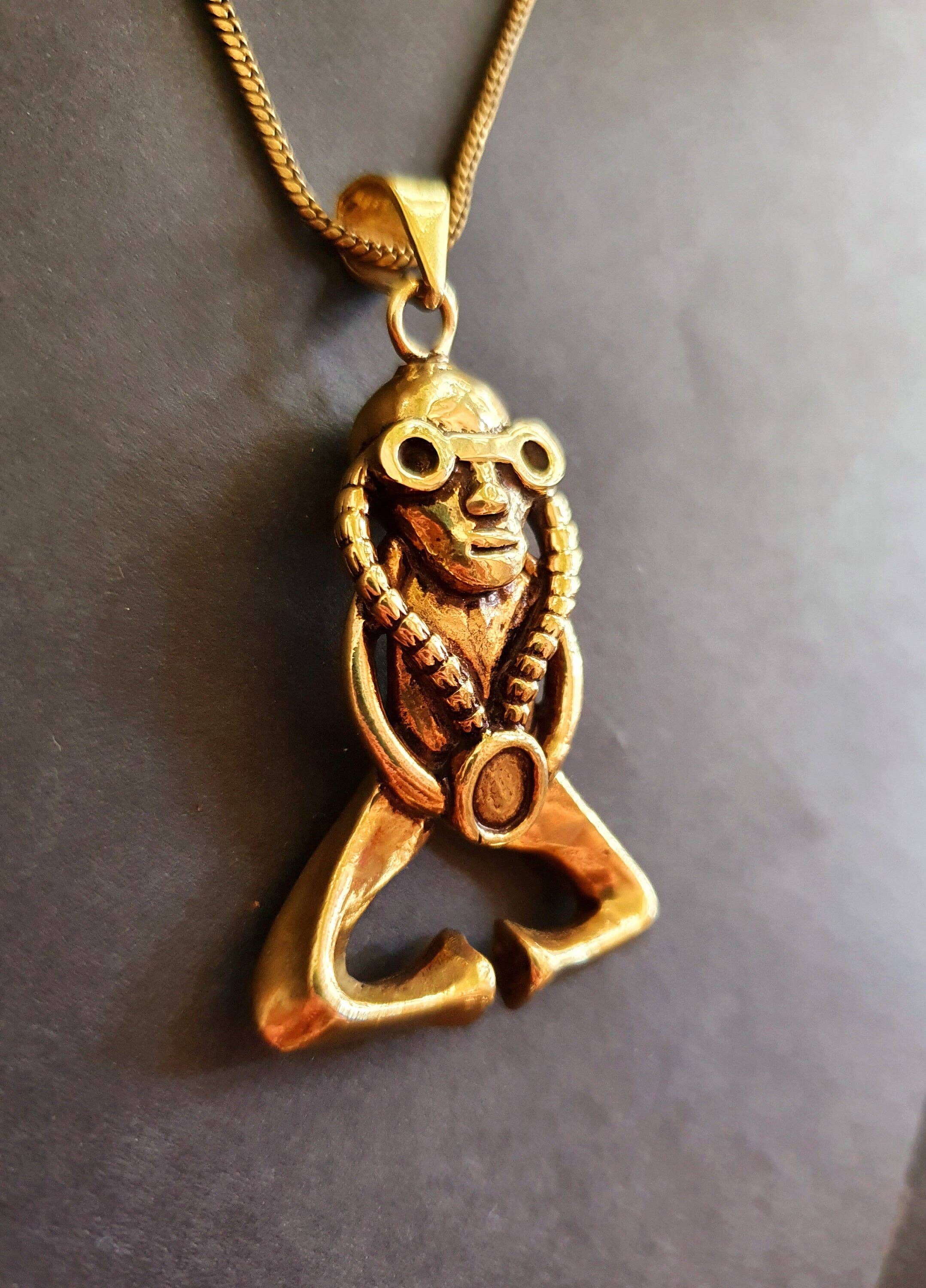 Kaali Boutique – wholesale Pendant/charm necklace – Steampunk Necklace / Brass / Punk / Sci-Fi / Cyberpunk / Boho / Aztec / Inca / Ethnic / Madmax / Third Eye / Illuminati / Mens necklace9