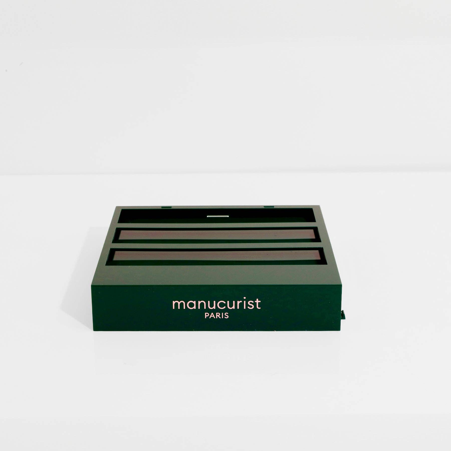 Manucurist - Wholesale Display Case - Merchandising - GF, Green and Active Locker0