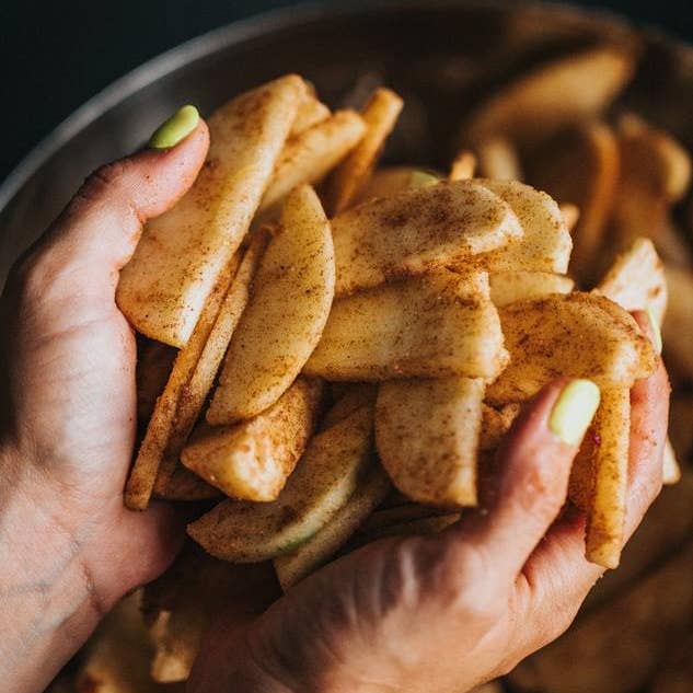 Olio profumato alla mela cannella per la vendita all'ingrosso da parte di Forget Me Not oils Europe