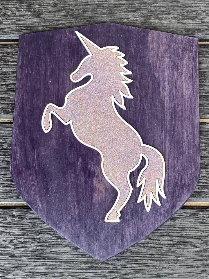 Min trädsköld, cosplayenhörning för wholesale av Crayon Eater Designs