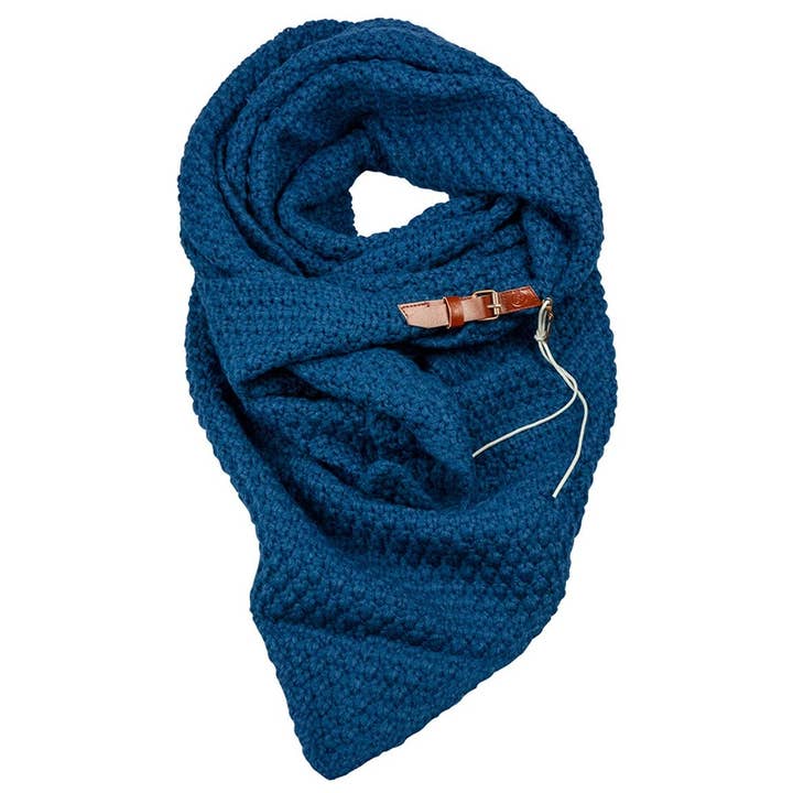 Écharpe triangulaire en maille Lot Petrol pour la vente par LOT83