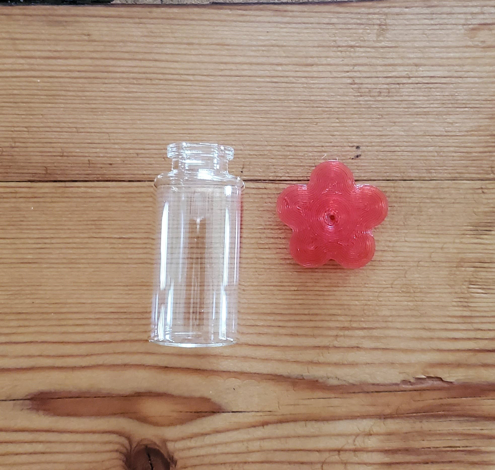 Flying Heart Threads - Wholesale Bird Feeder - Authentic Barnwood Hummingbird Feeder hanging or for window 6