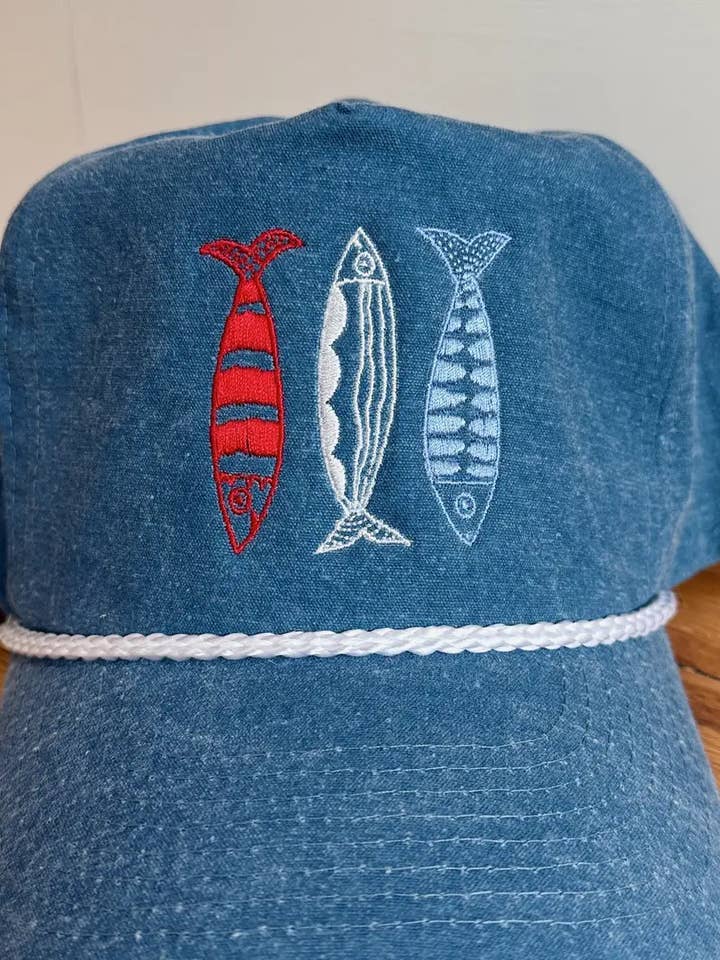 Chapeau Sardine en Denim pour la vente par La Fête Goods