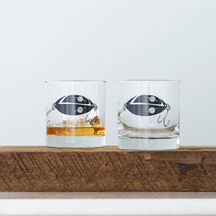 Vital Industries - Wholesale Cocktail/Liquor Glass - Fishing Lure Rocks Glasses1