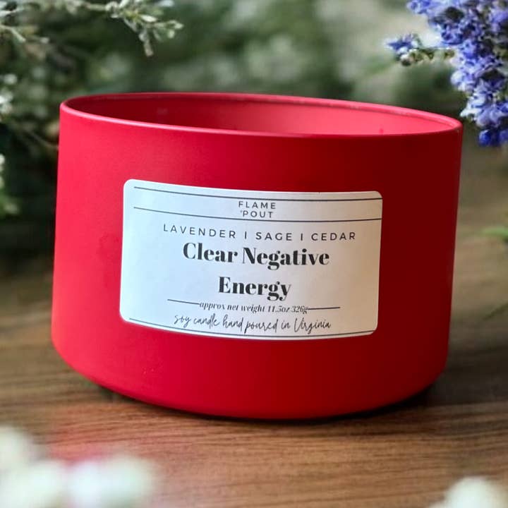 🌿 Vela para Limpar Energia Negativa – Lavanda, Sálvia, Cedro por atacado de Flame + Pout