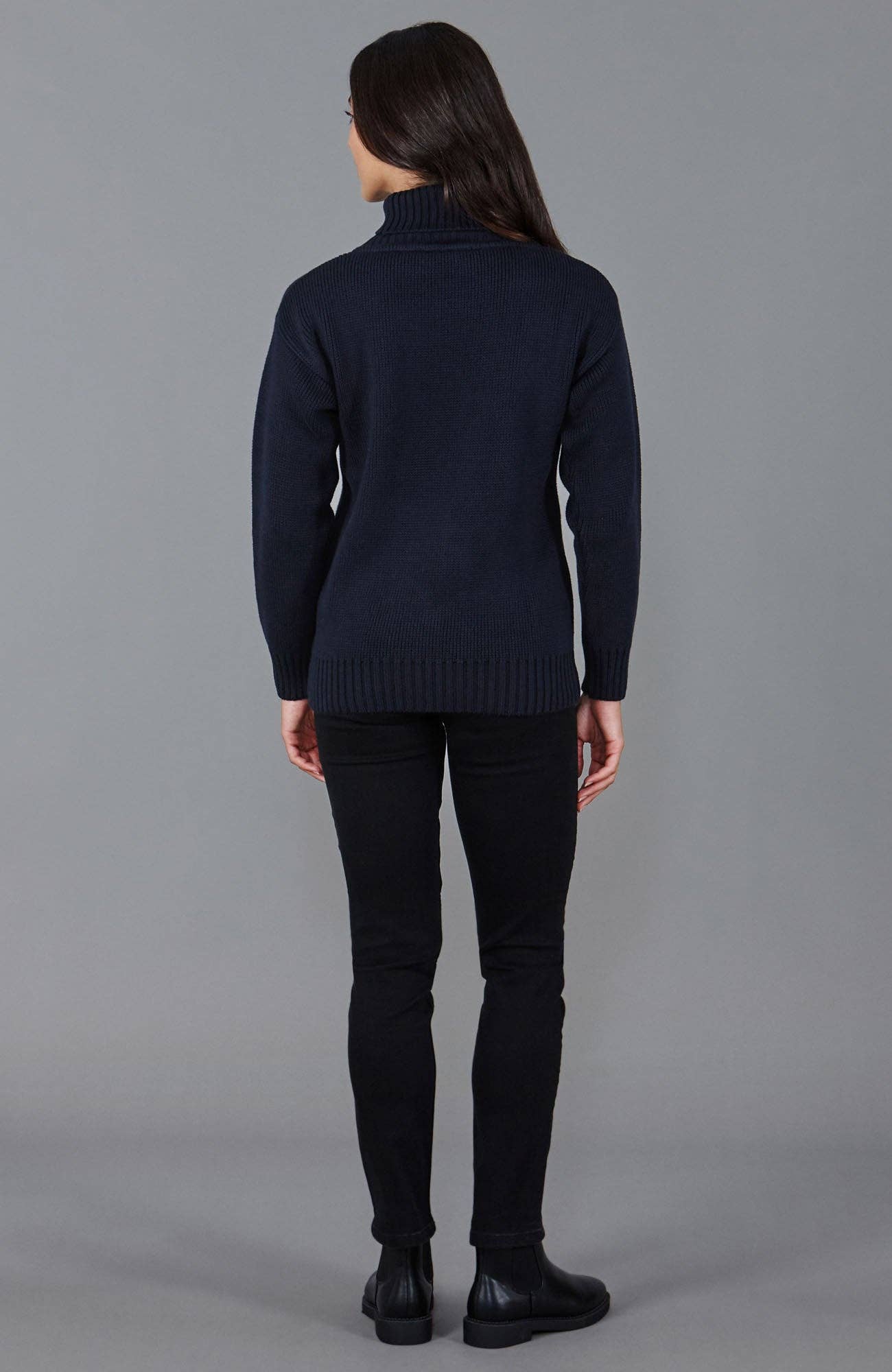 Paul James Knitwear - Vente Pull en maille – femme - Pull à col roulé Submariner en pur coton épais pour femmes13