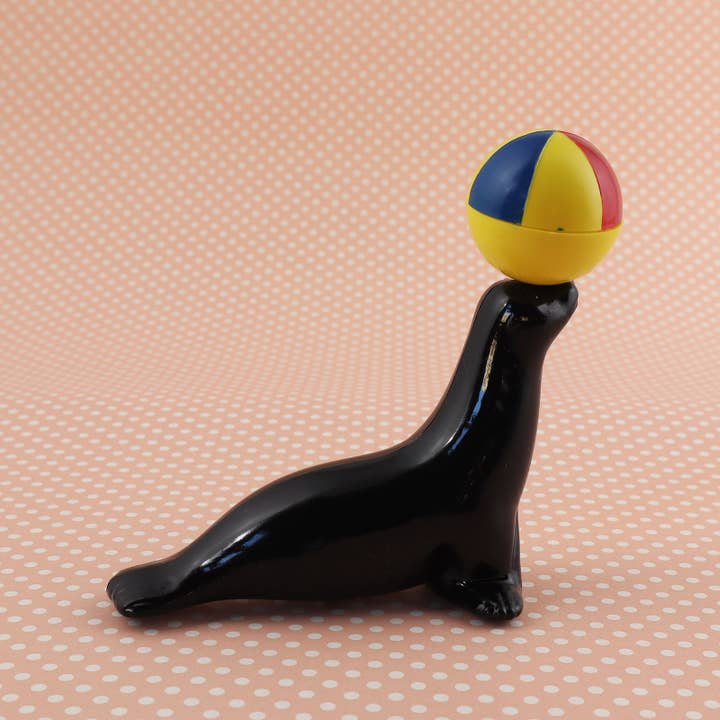 Tribal Trade GmbH - Wholesale Decoratief beeldje - Robby Magneto seal magnetische poppen retro classic9