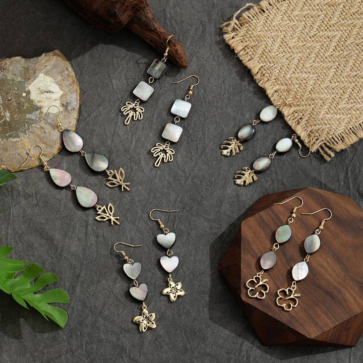 NATURAL BLACK SHELL HANDMADE GEOMETRIC EARRINGS_CWMM4351 for wholesale by ACCITY