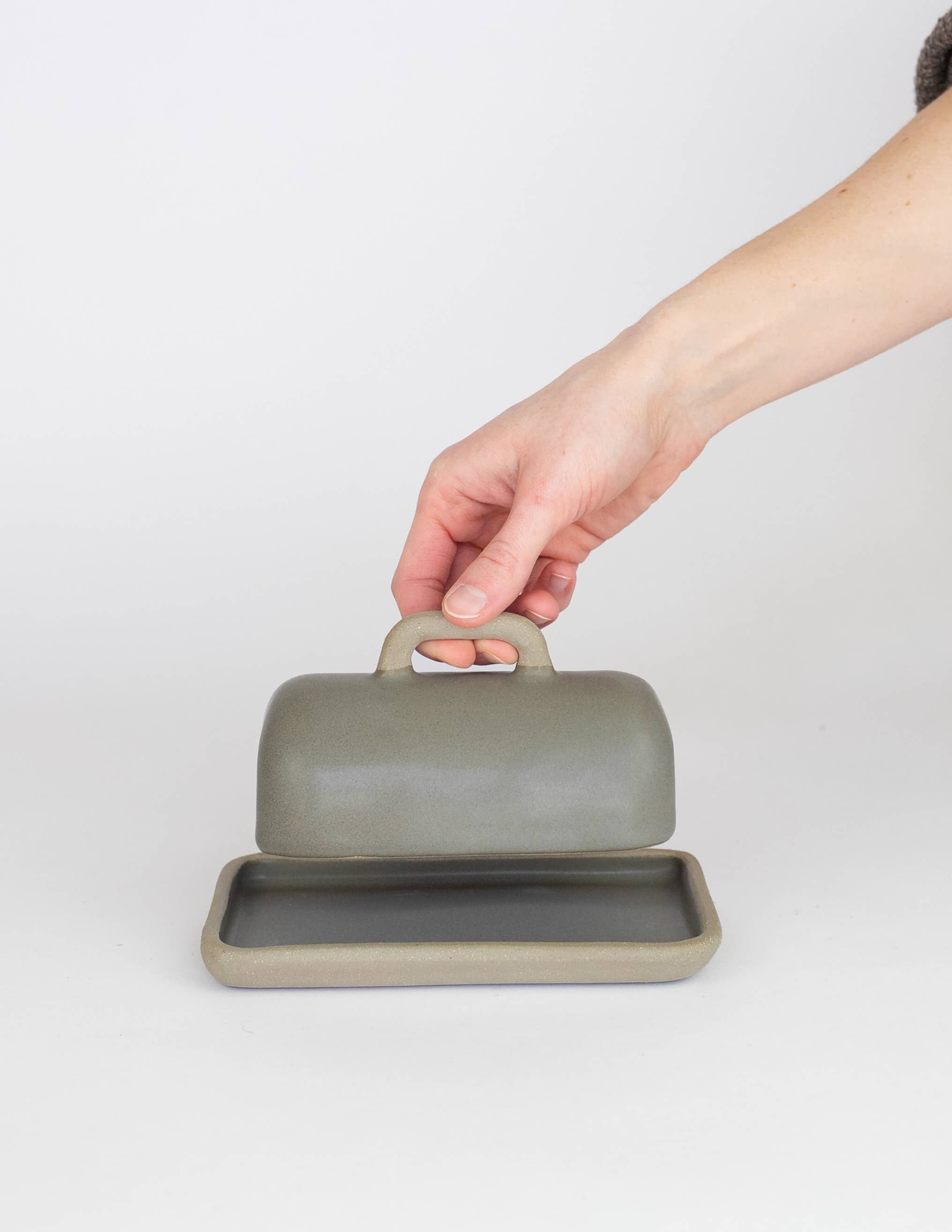 Jars of Dust – Engroshandel Smørskål – Håndlavet keramisk smørskål5