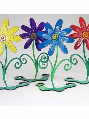 Bloemsculptuur - handgeschilderd - klein - fotohouder voor wholesale door Octopus Adventure by Rebecca Duffy Bush