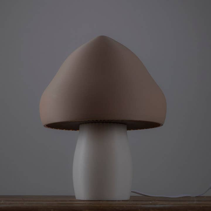 Lucine & Bastien - Wholesale Accent/Desk Lamp - VOLVAIRE - The mushroom that will illuminate your interior8