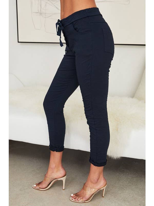 VENTI6 – Großhandel Hose – Damen – SOLIDE KNITTERFALTEN-JOGGER MIT KORDELZUG (50060)9