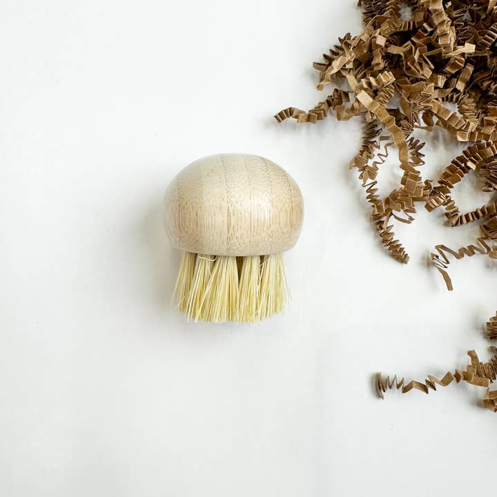 Smile Boutiques - Wholesale Cleaning brush - Bamboo Mushroom Brush with Natural Bristles