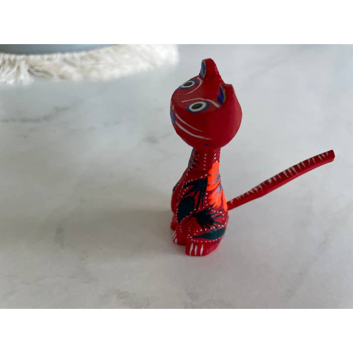 Pura Vida - Wholesale Decorative Figurine - Mexican Alebrije Figurine