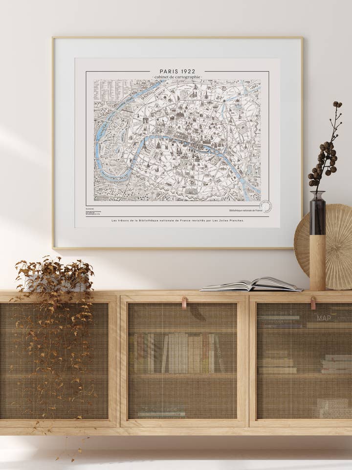 Display "Paris, 1922 map" - 50 x 70 cm for wholesale by Les Jolies Planches