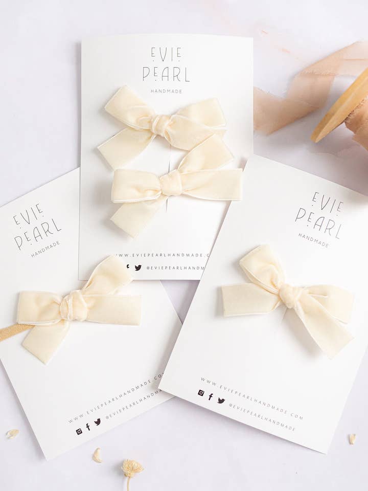 Classic Mini crema vellutata per la vendita all'ingrosso da parte di Evie Pearl Handmade LLC