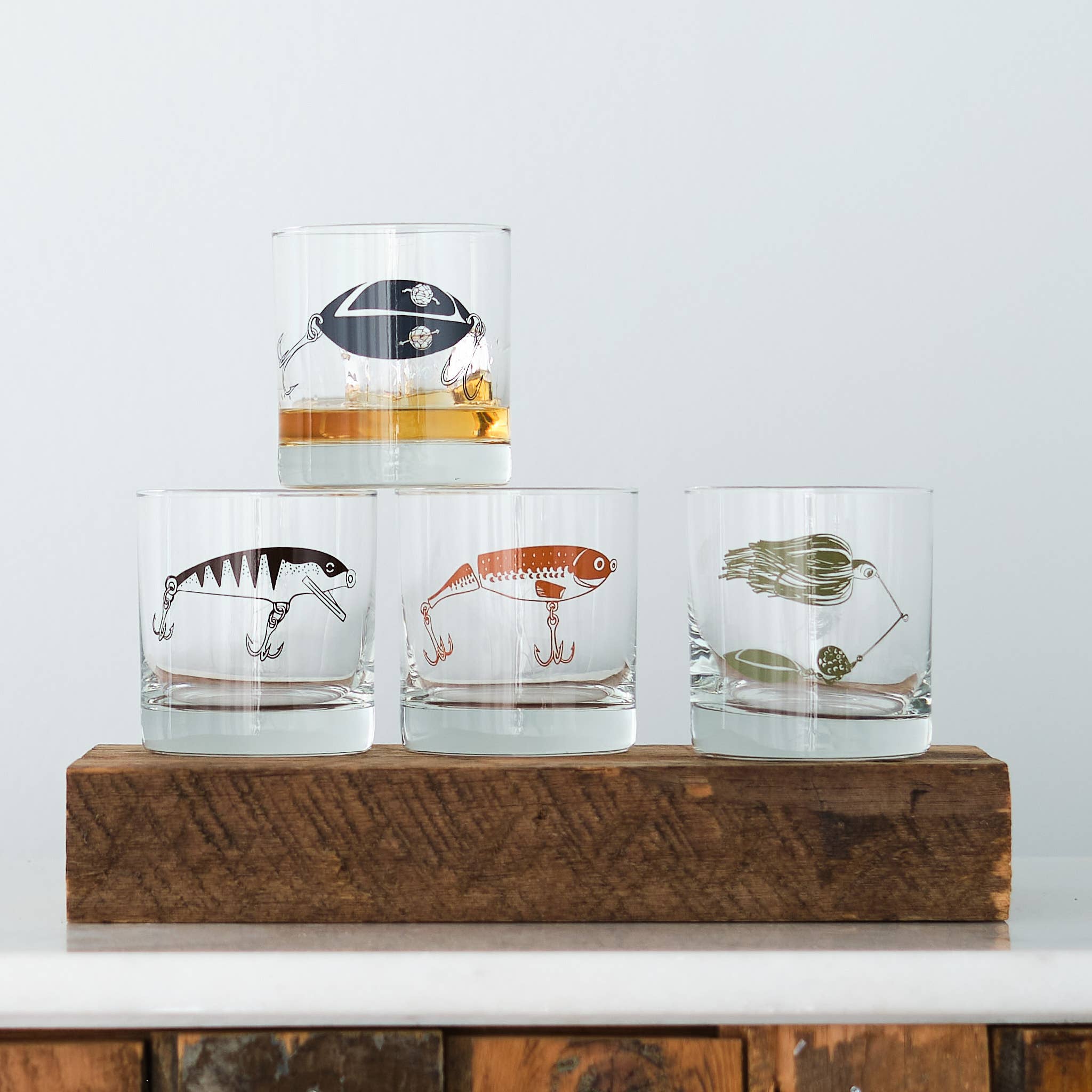 Vital Industries - Wholesale Cocktail/Liquor Glass - Fishing Lure Rocks Glasses