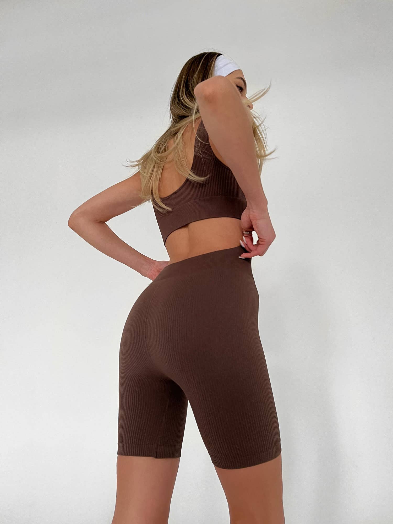 SIAWEAR - Wholesale Fashion Leggings - Women's - Leggings Bike Shorts Ribs COFFEE Yoga Pilates 🇮🇹2