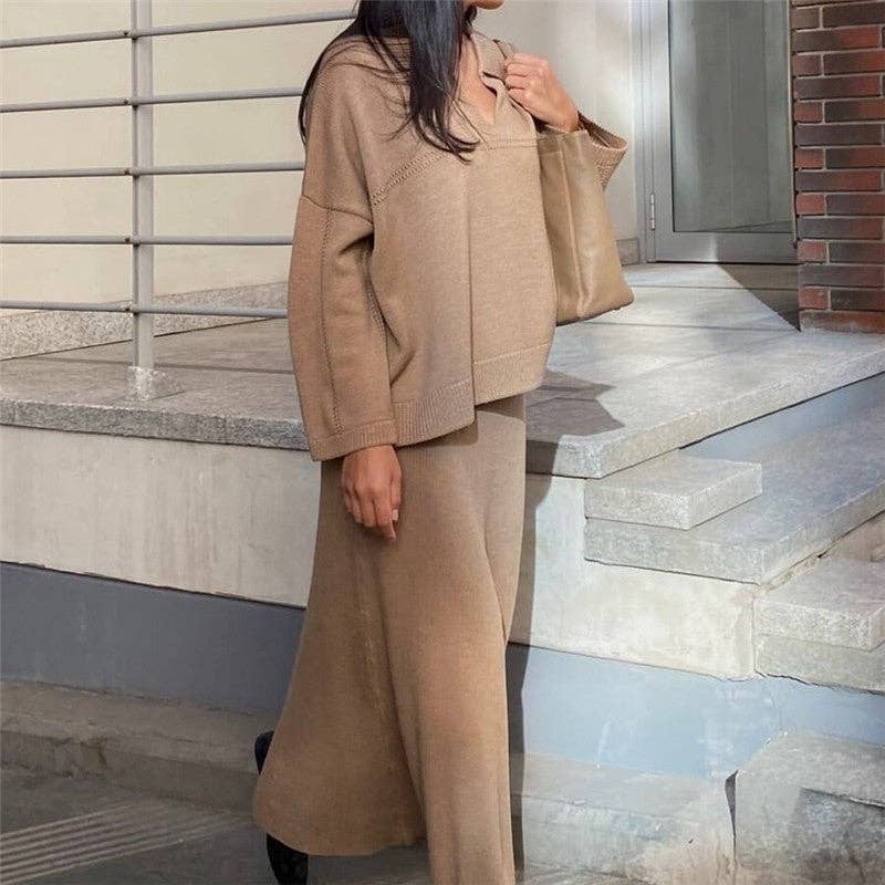 Sheer Trend - Wholesale Top & Skirt Set - Women's - Solid V-Neck Sweater Skirt Set6