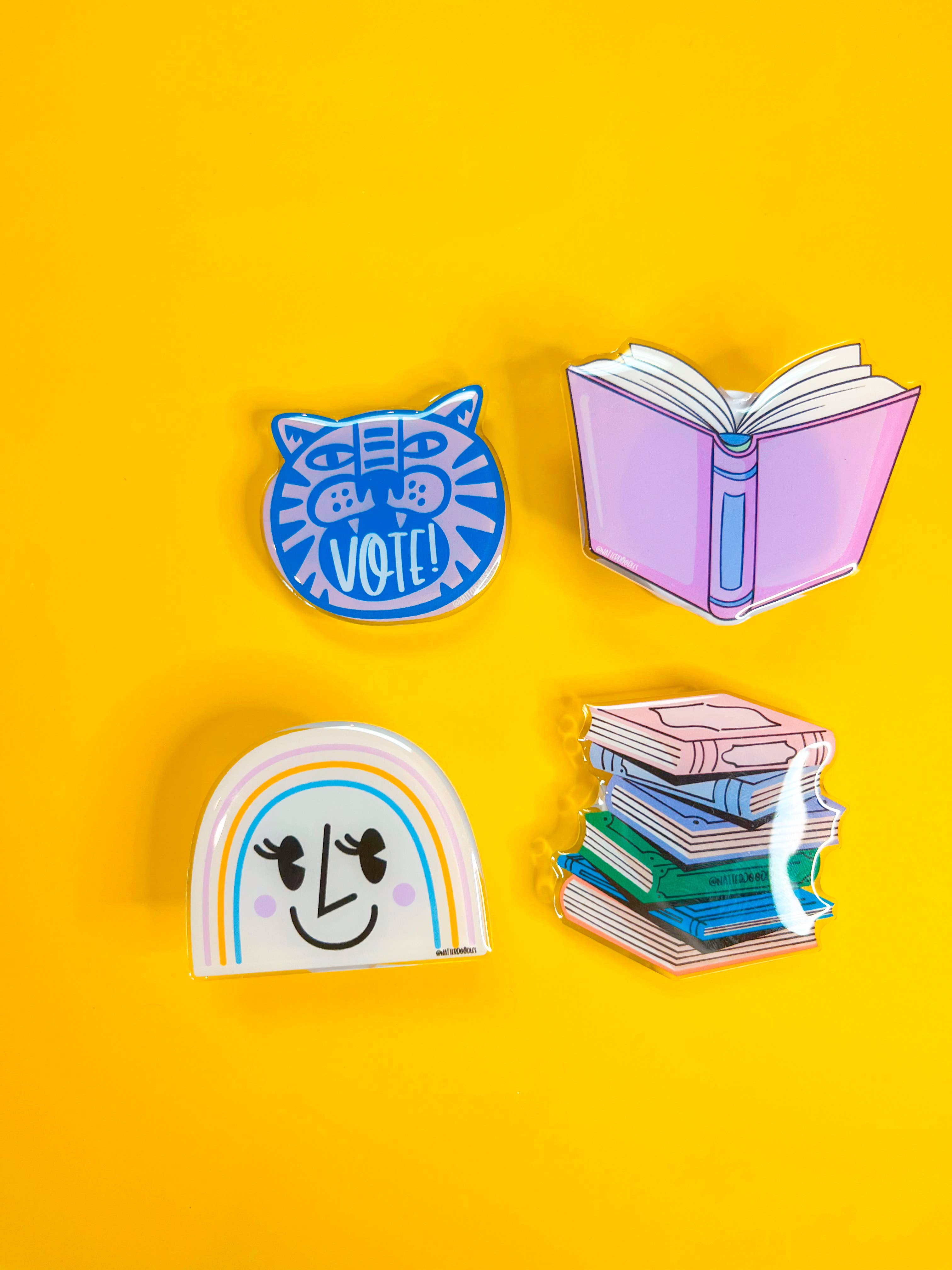 NatterDoodle - Venta al por mayor Soporte para móvil - Biblioteca de libros para profesores de lectura Call Me Bookish Phone Grip, rosa4