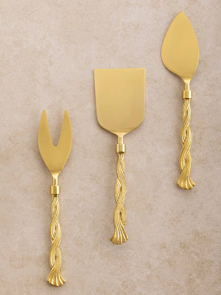 Santiago Sculpted Braided Gold Cheese Knives – Set of 3 for wholesale by GAURI KOHLI