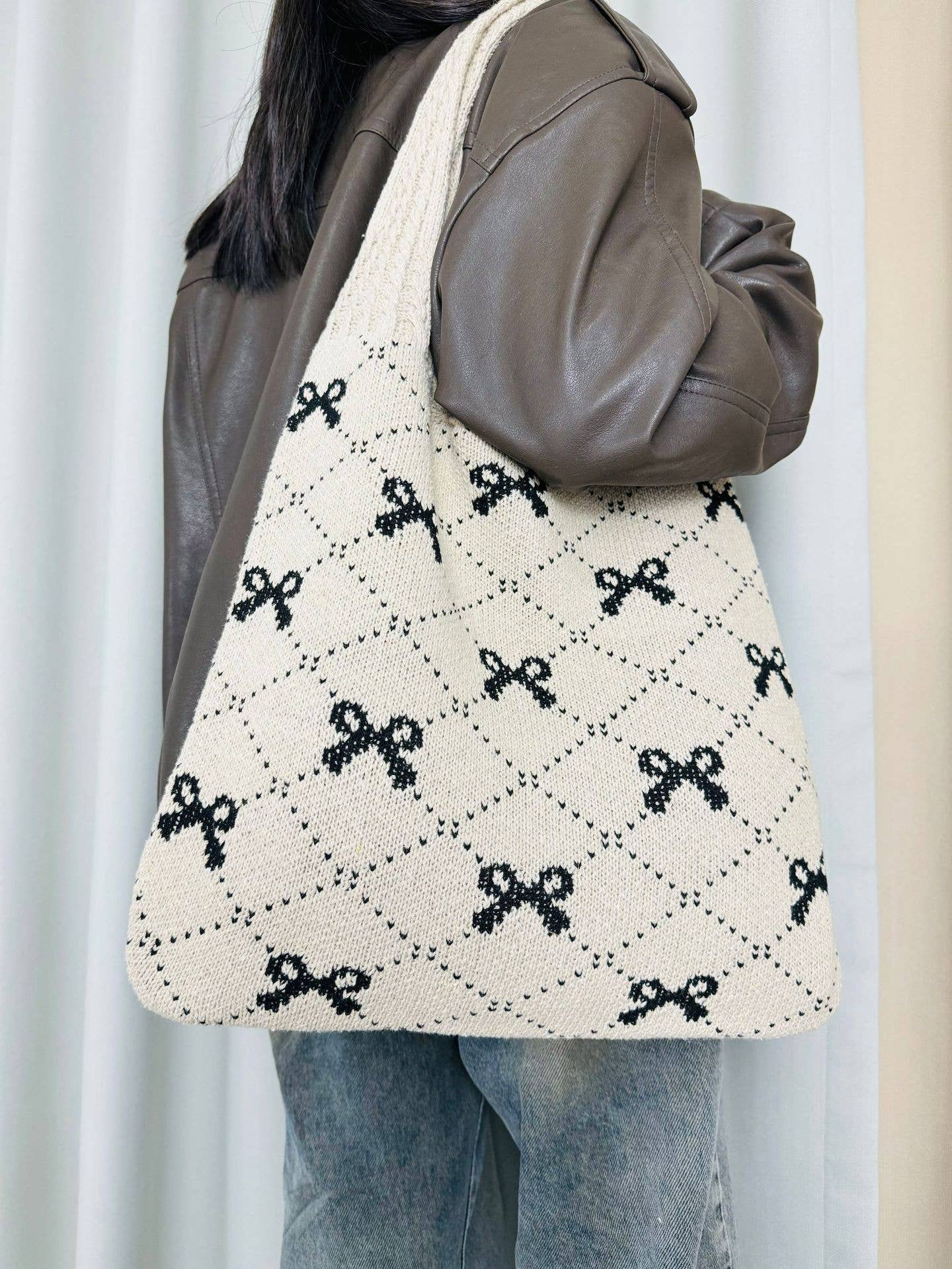 Little Trendy - Wholesale Shoulder Bag - Women's - Bow Knitted Large Single Shoulder Bag6