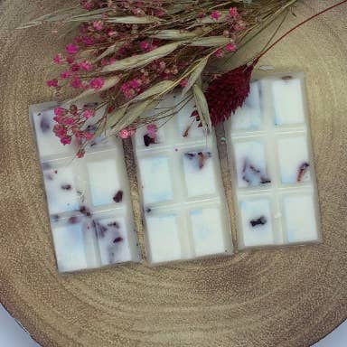 English Rose Wax Melt Snap Bar for wholesale by Ava Roses Aromas