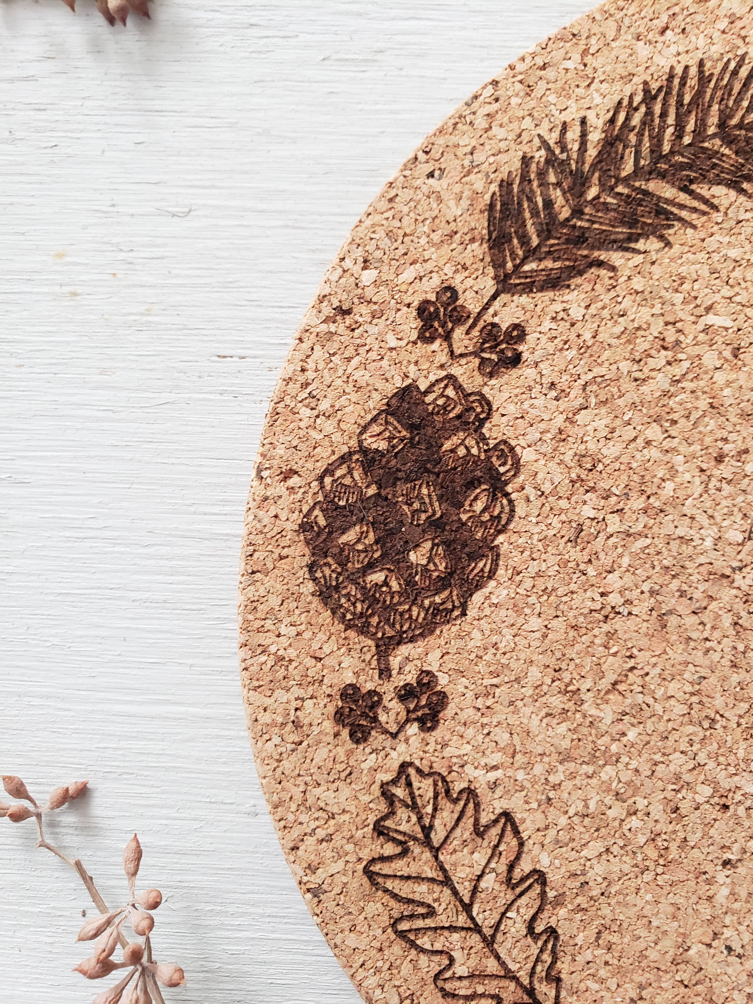 Rose and Peddle - Wholesale Trivet - Fall Wreath Engraved Cork Trivet2