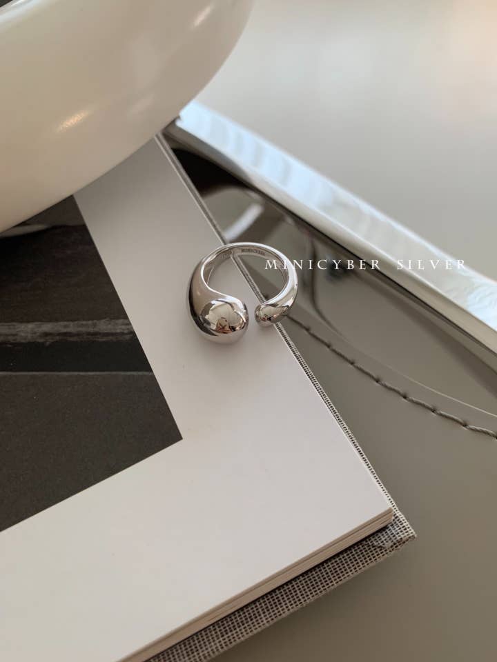 Artistic Drop Ring for wholesale by MINICYBER STUDIO