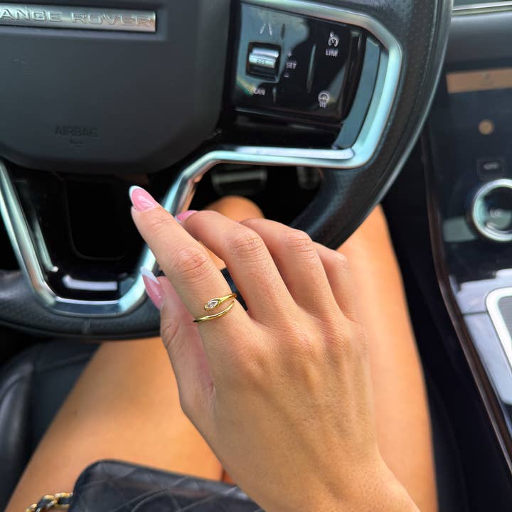 CHANSUTTPEARLS - Wholesale Band/Stacked Ring - DOLLY RING