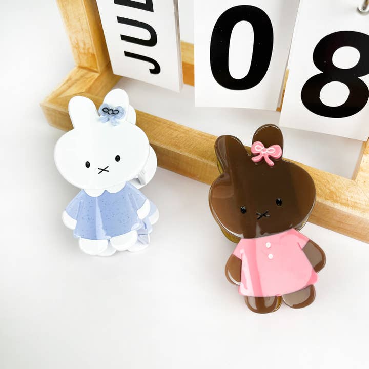 Cartoon cute acetate bunny hair claw clip for wholesale by mildstyles