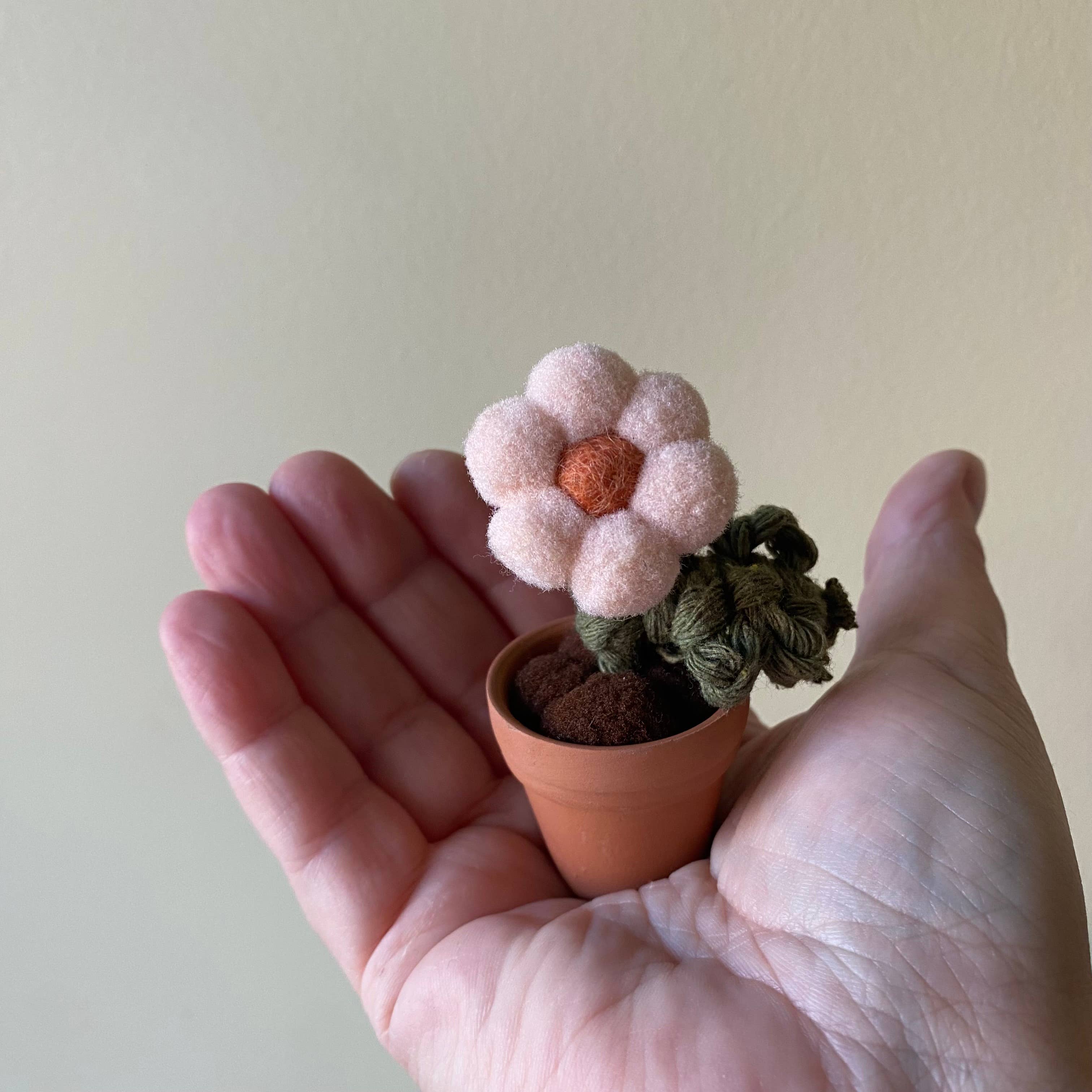 ForgetBKnot - Wholesale Artificial Flowers - Pompom, Felt & Macrame Forever Fibre Flower - Mini1