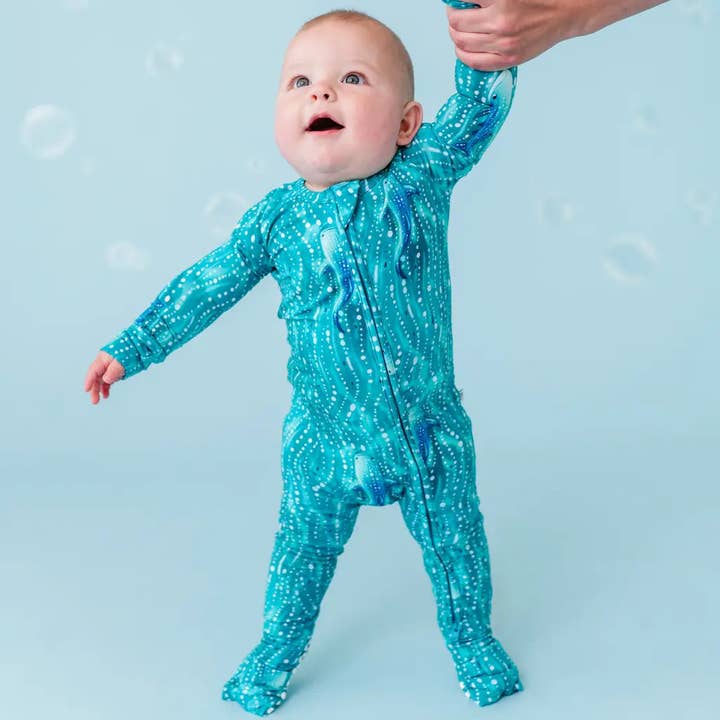 Kai hvalhajen konvertible baby pyjamas for engroshandel hos Dreambly Me