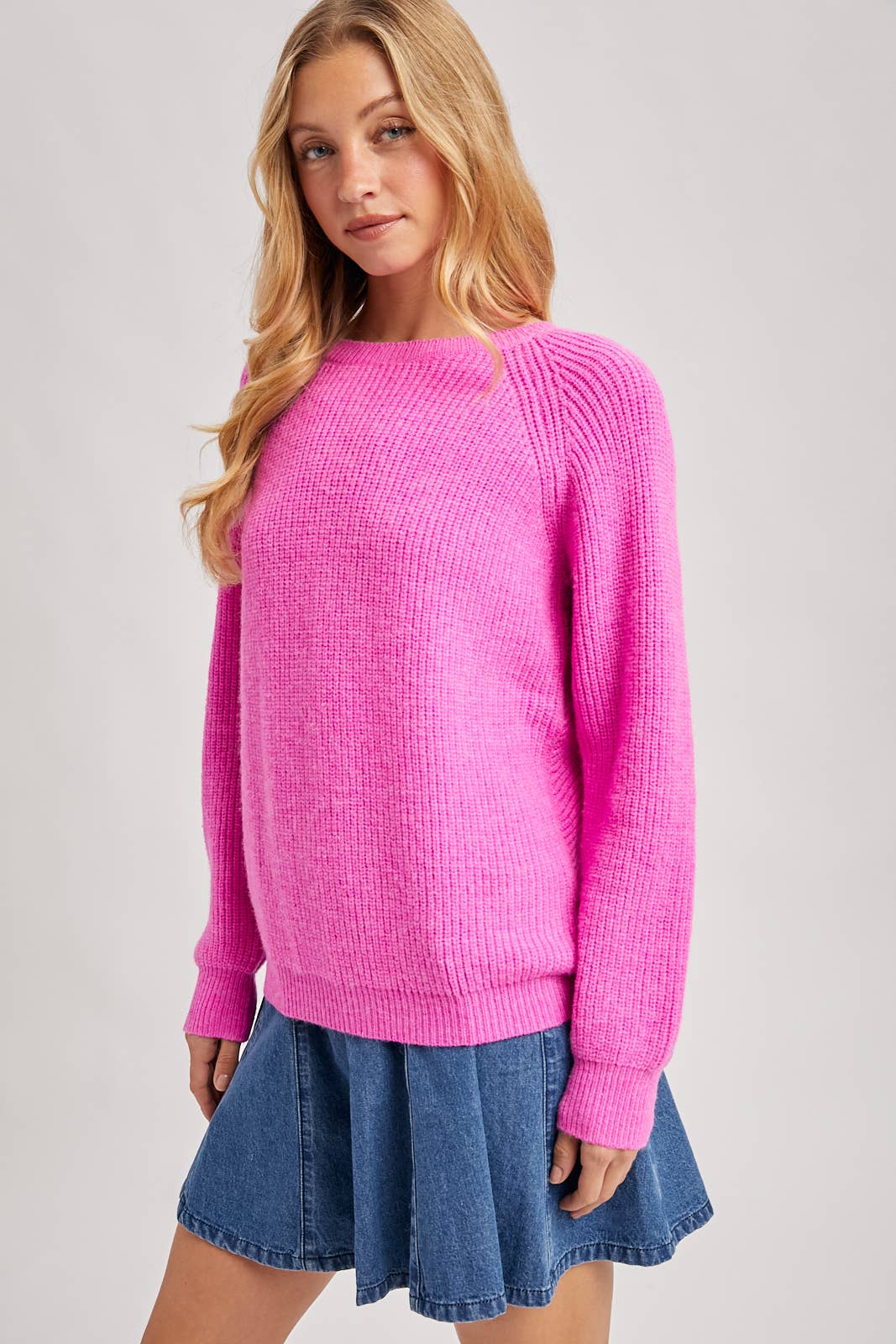 Bluivy - Wholesale Pullover-trui - Dames - Bluivy trui met gehaakte kant en kruispatroon aan de achterkant15