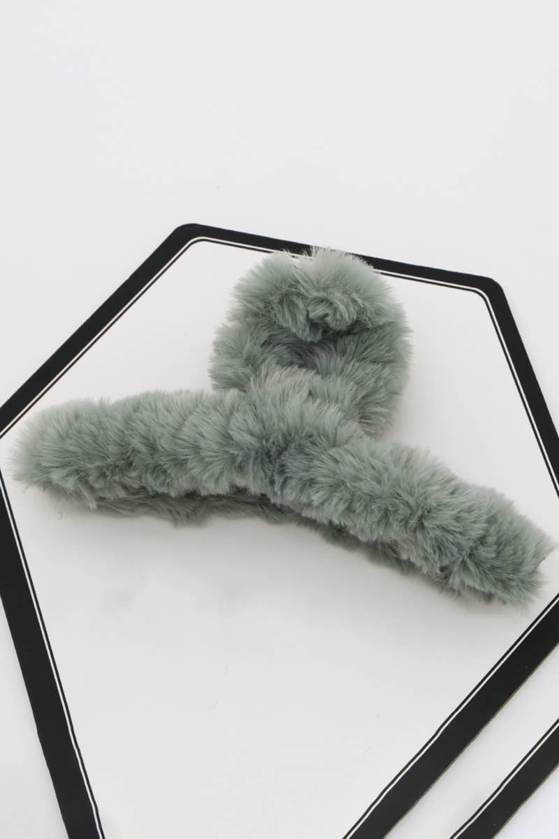 ACCITY - Wholesale Hair Clip - Women's - MULTICOLOR FAUX RABBIT FUR HAIR CLAW CLIP TWIST_CWAHA01534